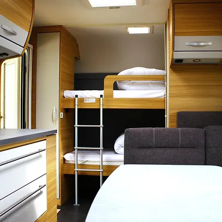 Campsite Mietwohnwagen *